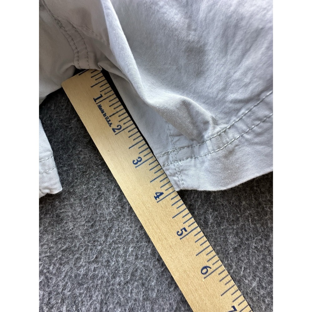 Eddie Bauer Shorts Womens Size 18 Light Gray Pockets Flat Front‎ Stretch Casual - Picture 4 of 11